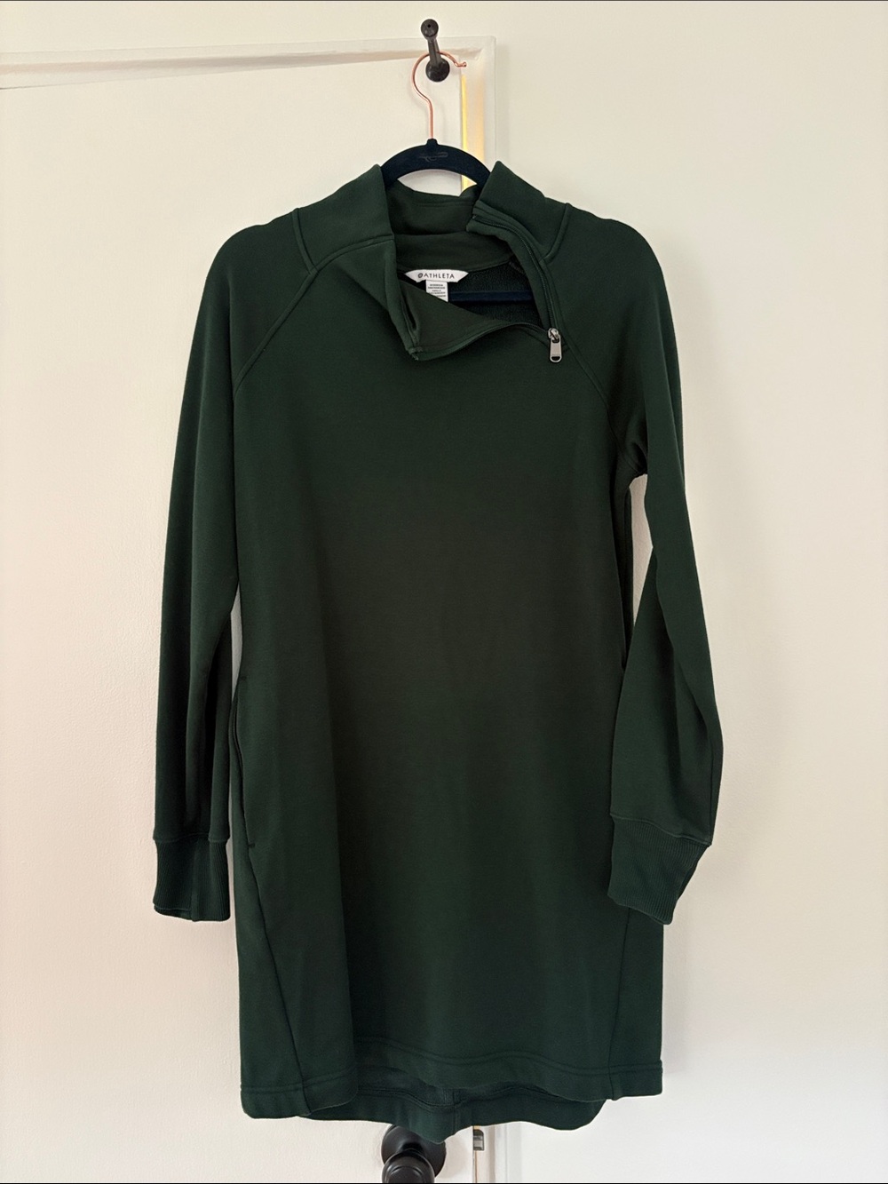 EUC Athleta Cozy Karma Sweatshirt Dress in Seaweed, Sz Small